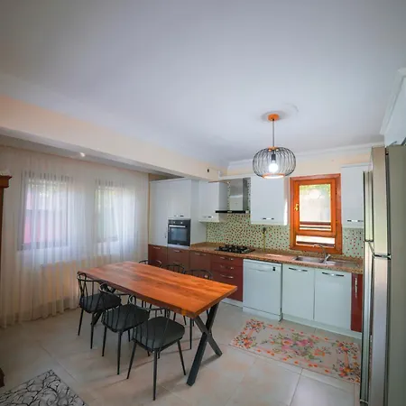 Bendamil Villa *